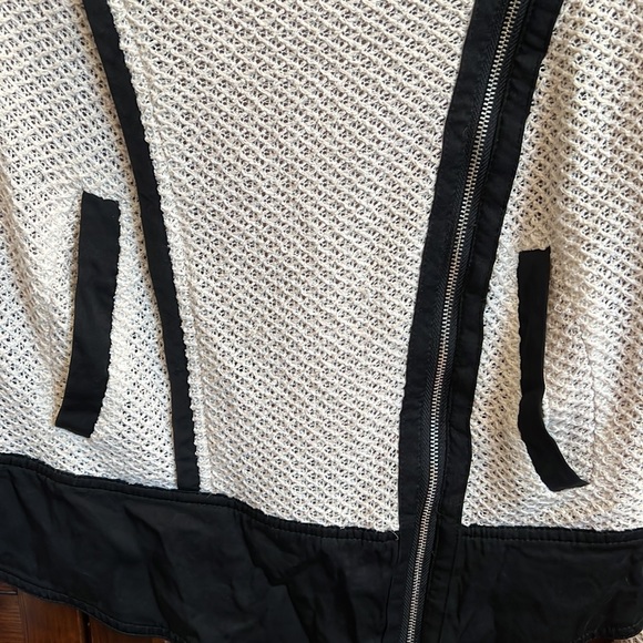 RACHEL Rachel Roy Zip Front Lightweight Sweater / Blazer with Pockets. Size 4. - Picture 2 of 12
